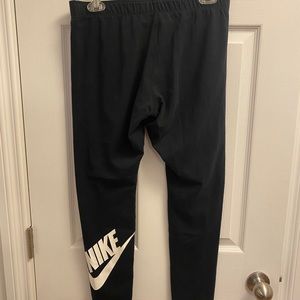 Nike leggings